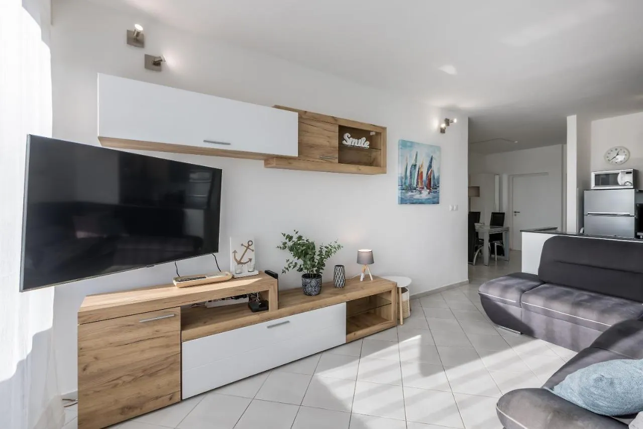 Sundowners Apartment, 52Qm, Double & Single Bed, 10 Min From Old Town Of Σπλιτ Κροατία