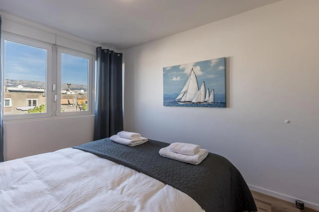 Sundowners Apartment, 52Qm, Double & Single Bed, 10 Min From Old Town Of 스플리트