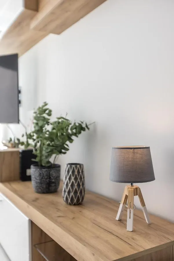 Sundowners Apartment, 52Qm, Double & Single Bed, 10 Min From Old Town Of 스플리트 아파트