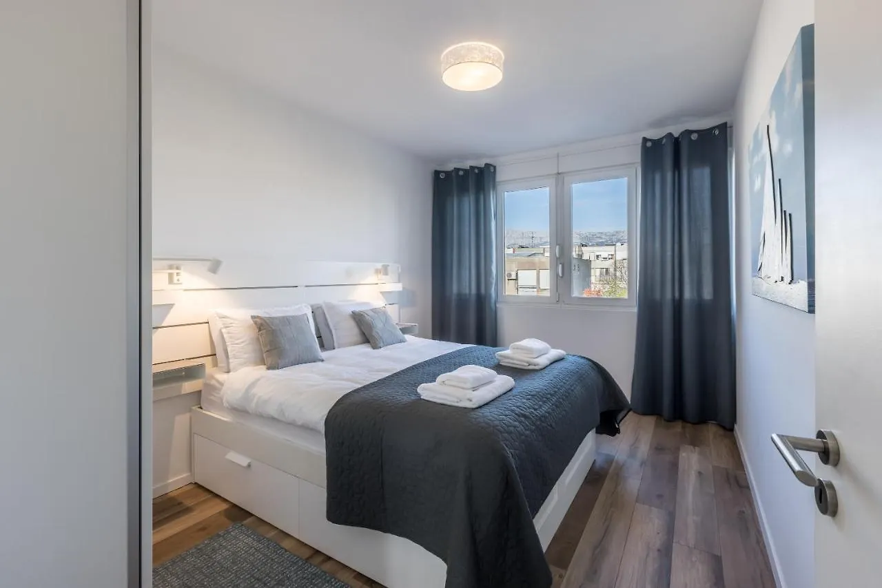 Sundowners Apartment, 52Qm, Double & Single Bed, 10 Min From Old Town Of Σπλιτ