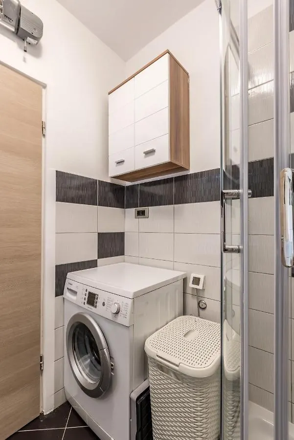 Sundowners Apartment, 52Qm, Double & Single Bed, 10 Min From Old Town Of Σπλιτ Διαμέρισμα