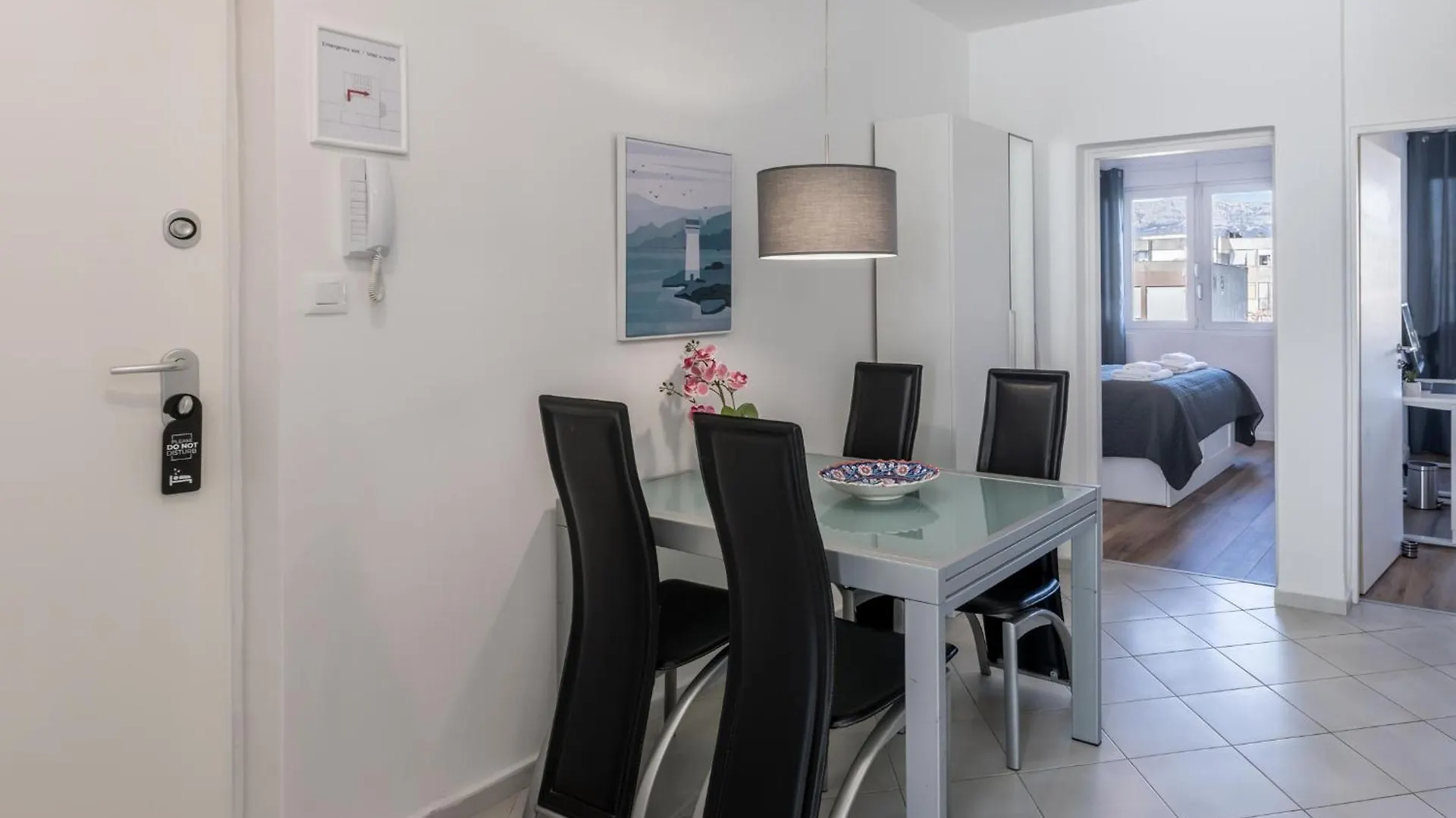 Διαμέρισμα Sundowners Apartment, 52Qm, Double & Single Bed, 10 Min From Old Town Of Σπλιτ